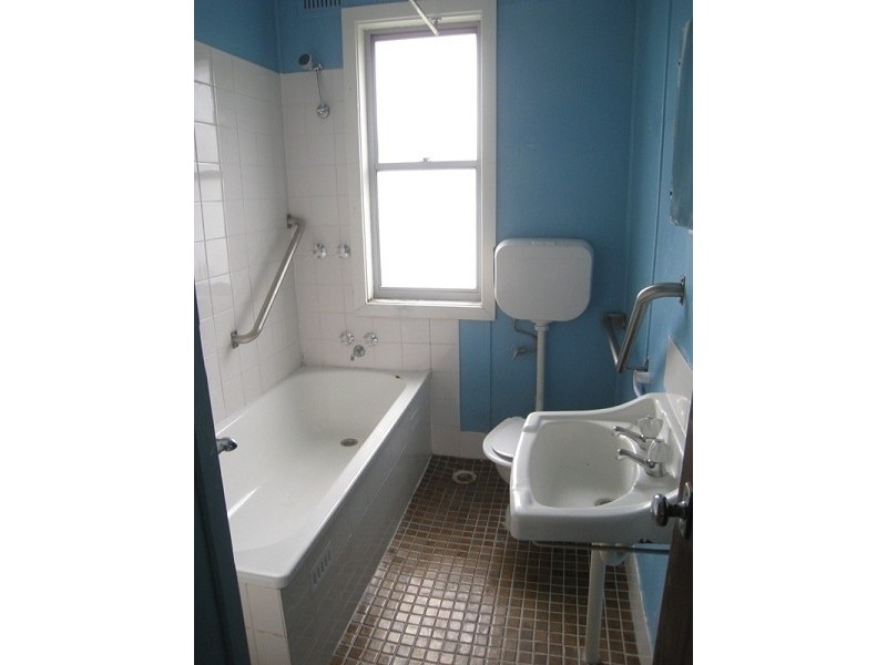 53 Heshbon Street, Gateshead NSW 2290