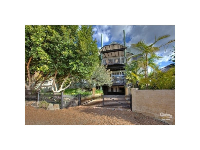 4A Hutton Street, Charlestown NSW 2290