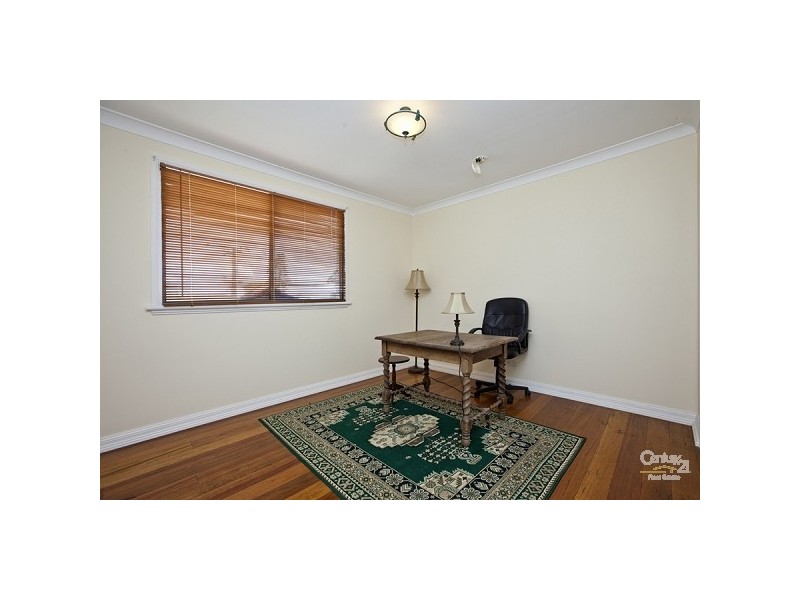 4A Hutton Street, Charlestown NSW 2290