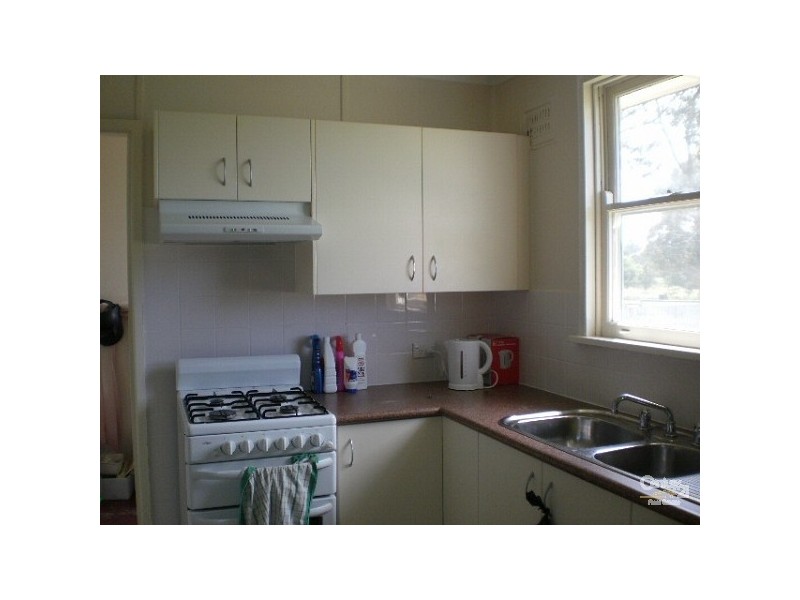 14 Redwood Crescent, Gateshead NSW 2290