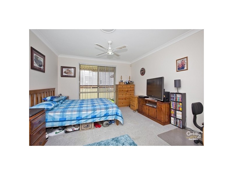 10 Nursery Grove, Mount Hutton NSW 2290