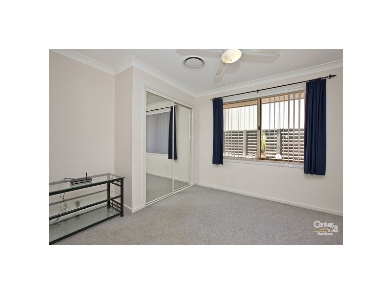 10 Nursery Grove, Mount Hutton NSW 2290