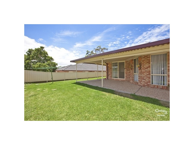 10 Nursery Grove, Mount Hutton NSW 2290