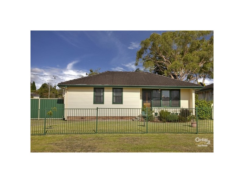 25 Plane Street, Gateshead NSW 2290