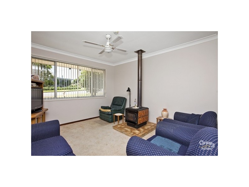 10 Caldwell Avenue, Dudley NSW 2290