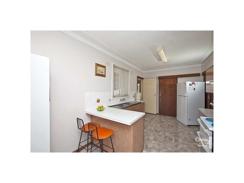 10 Caldwell Avenue, Dudley NSW 2290