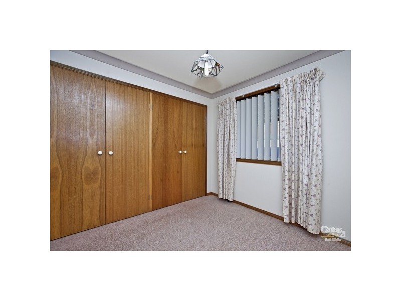 2/25 Bimbadeen Close, Belmont North NSW 2280