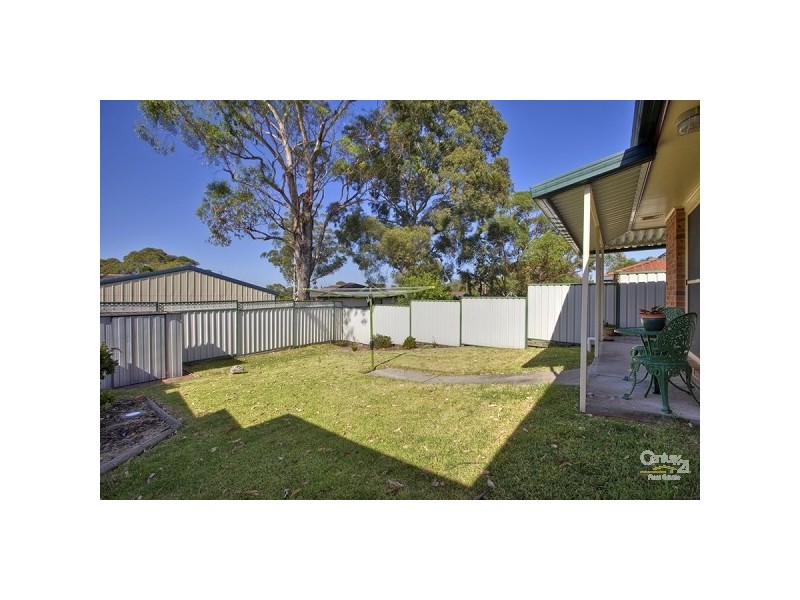 2/25 Bimbadeen Close, Belmont North NSW 2280
