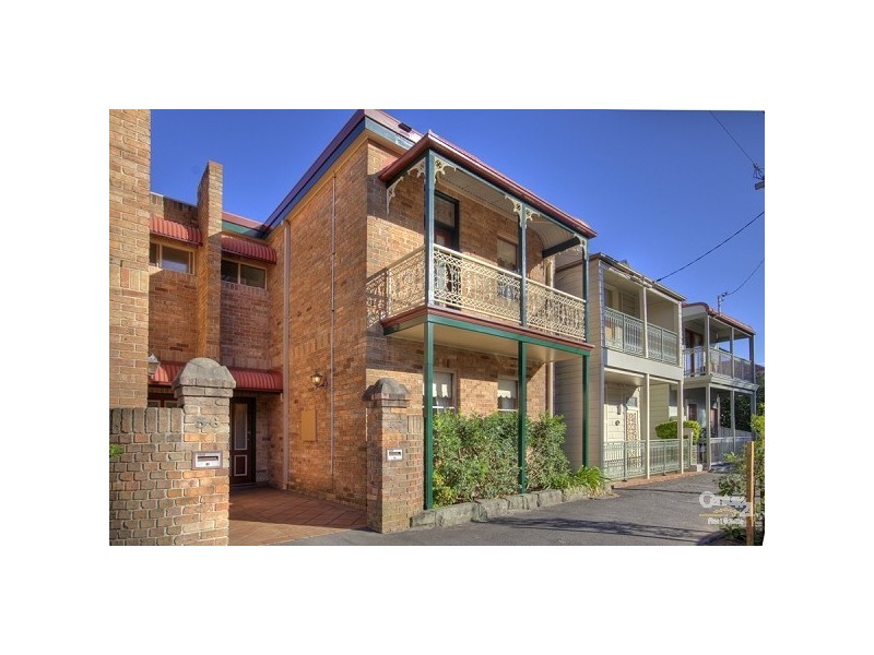 34 Brooks Street, Cooks Hill NSW 2300