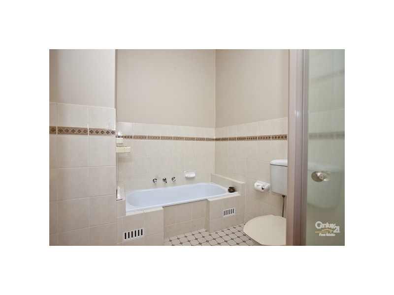 34 Brooks Street, Cooks Hill NSW 2300