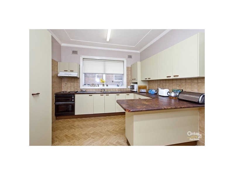 6 Woods Street, Redhead NSW 2290