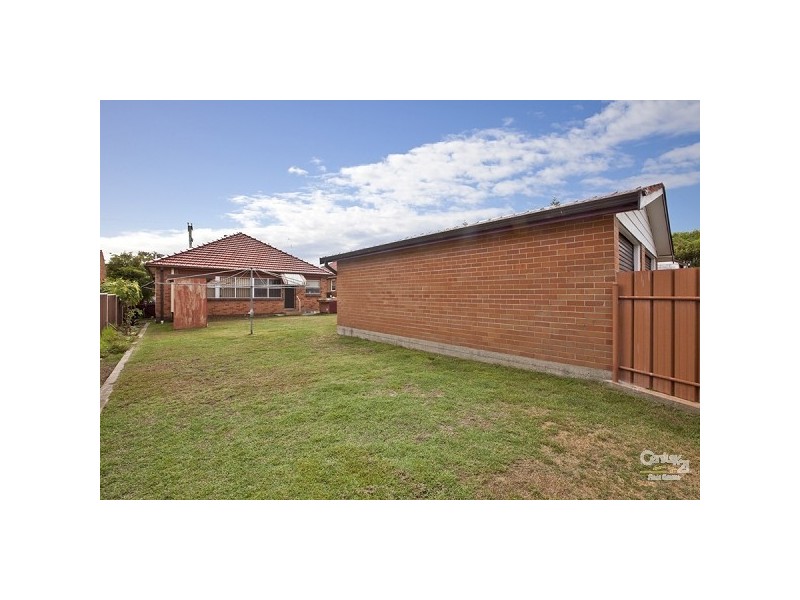 6 Woods Street, Redhead NSW 2290