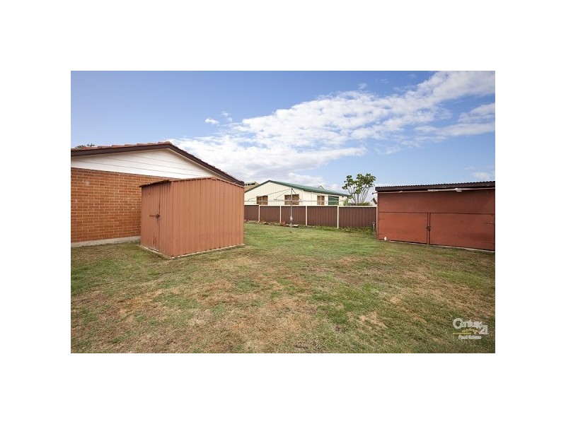 6 Woods Street, Redhead NSW 2290