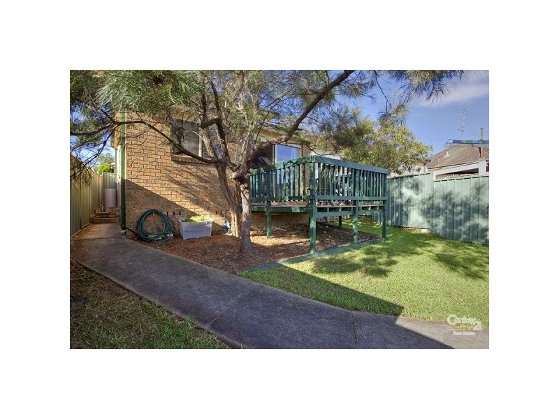 2/61 Dudley Road, Charlestown NSW 2290