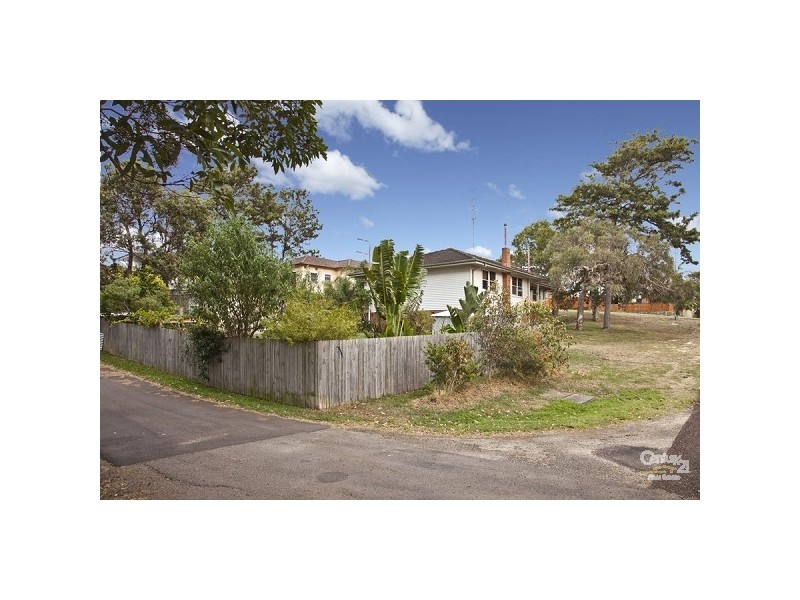 40 Woods Street, Redhead NSW 2290