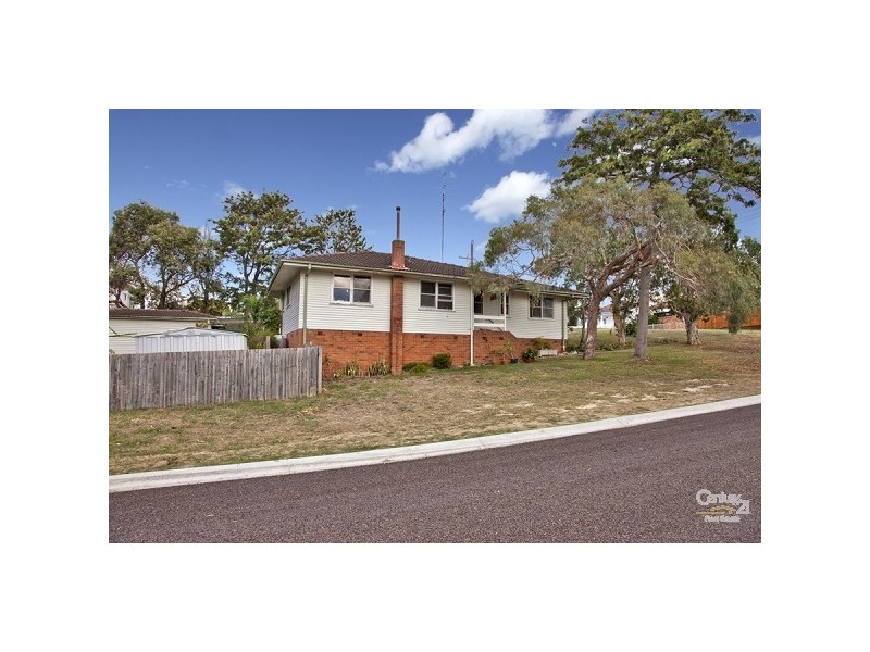 40 Woods Street, Redhead NSW 2290