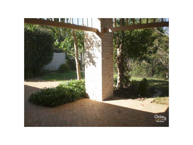 16 St Andrews Way, Fletcher NSW 2287