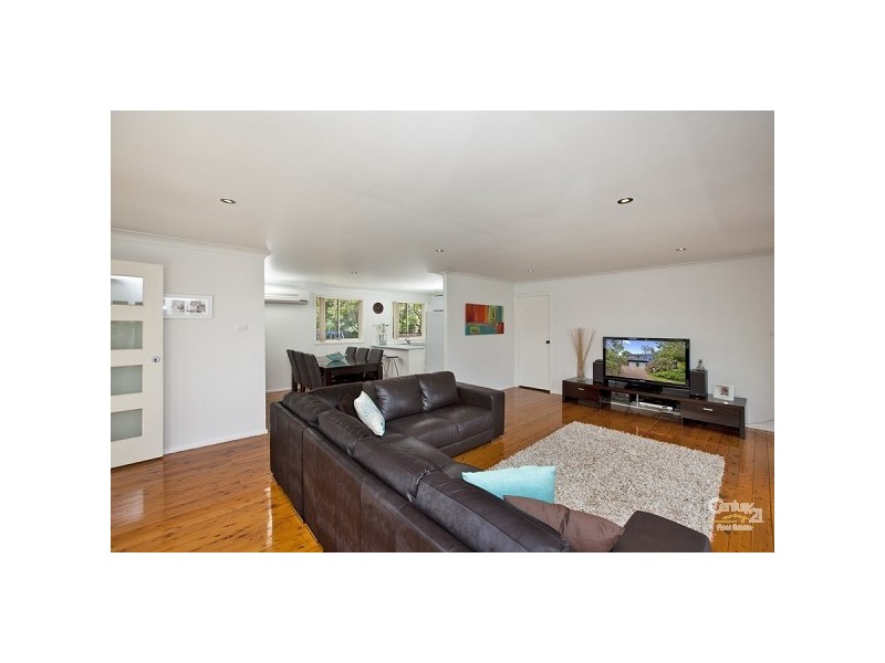 6 Tyrrells Close, Eleebana NSW 2282
