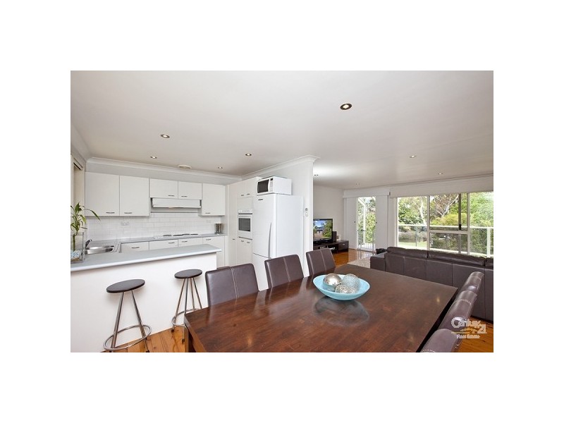 6 Tyrrells Close, Eleebana NSW 2282