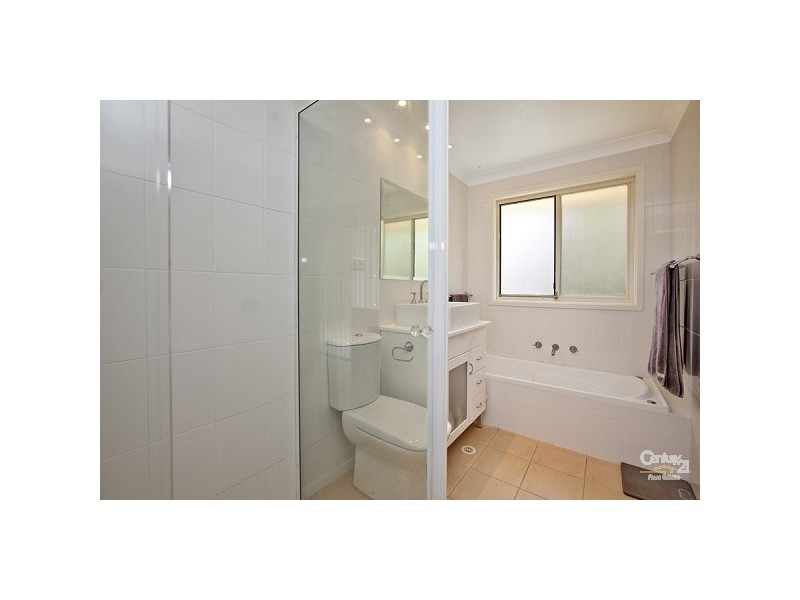 6 Tyrrells Close, Eleebana NSW 2282