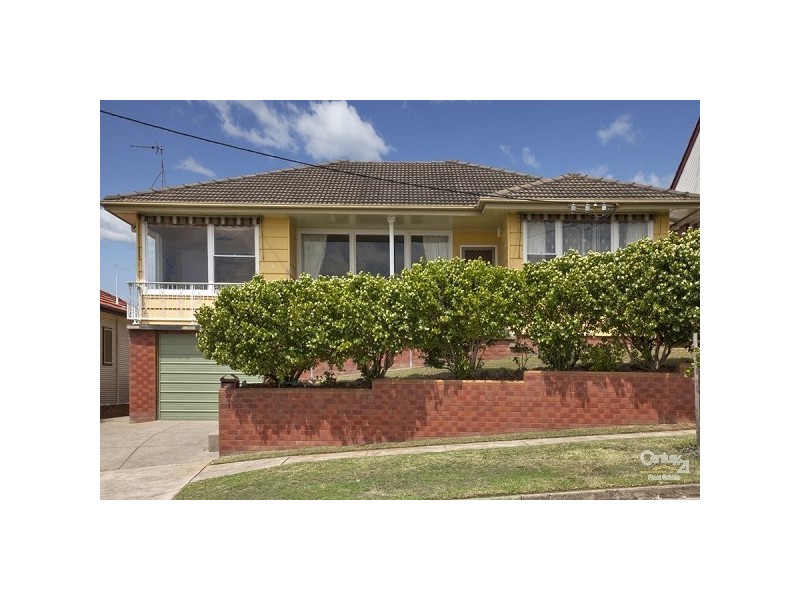 11 Woodward Street, Merewether NSW 2291