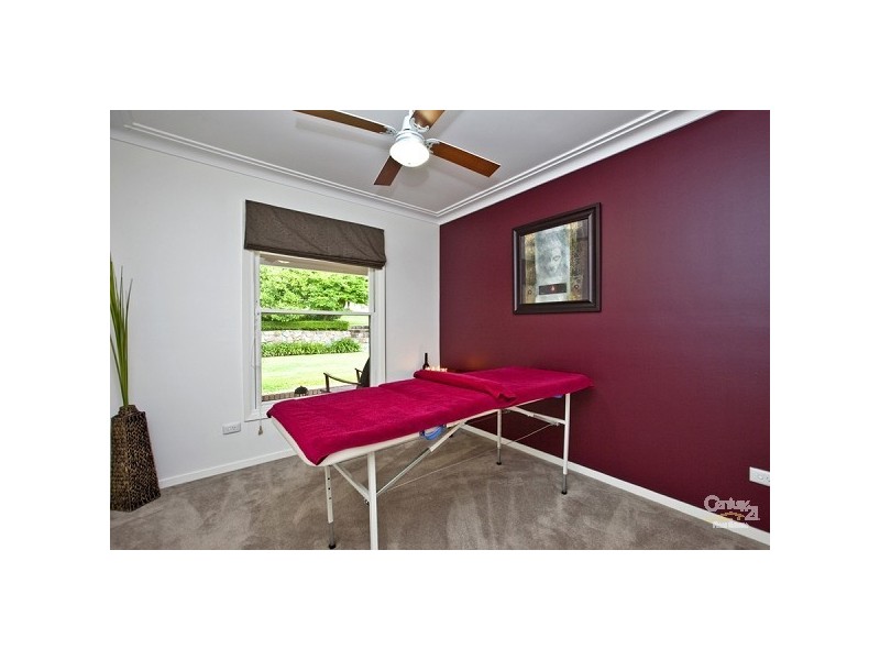 28 Blaxland Road, Macquarie Hills NSW 2285