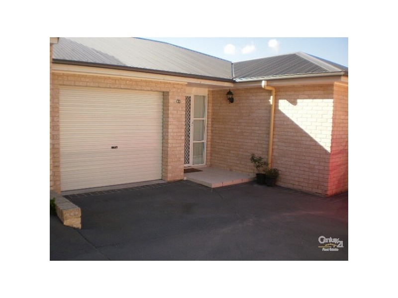 2/5 Boomerang Street, Beresfield NSW 2322