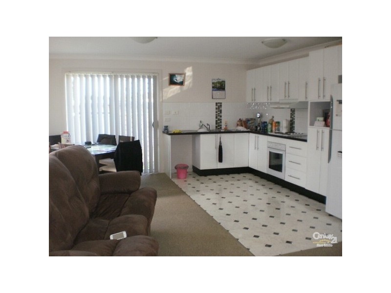 2/5 Boomerang Street, Beresfield NSW 2322