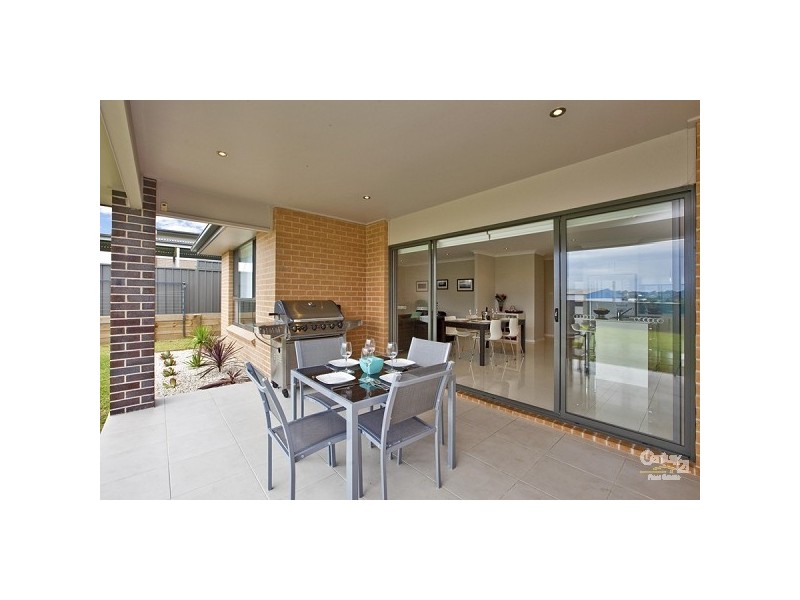 76 Dalmeny Drive, Macquarie Hills NSW 2285