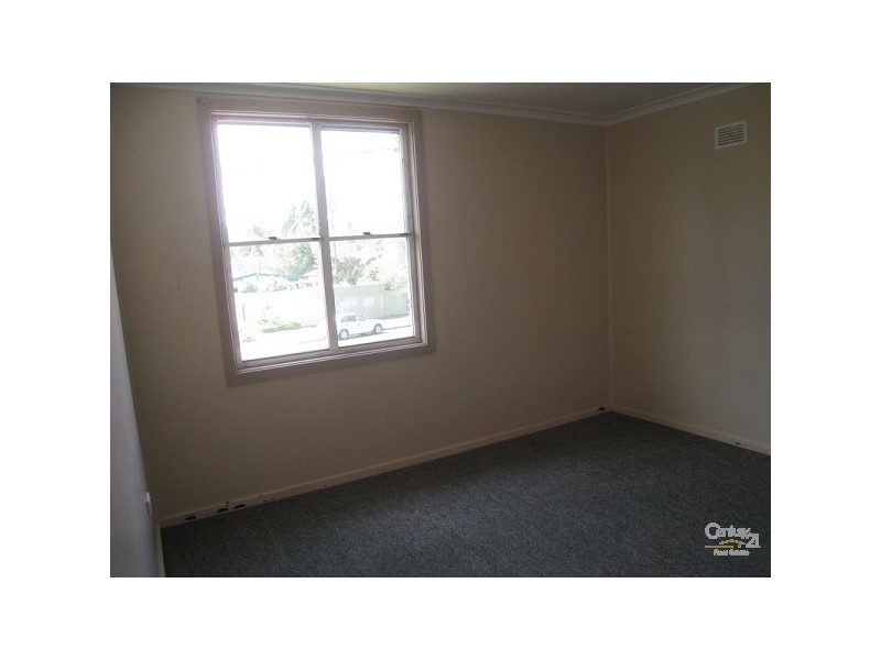 10 Teak Street, Gateshead NSW 2290