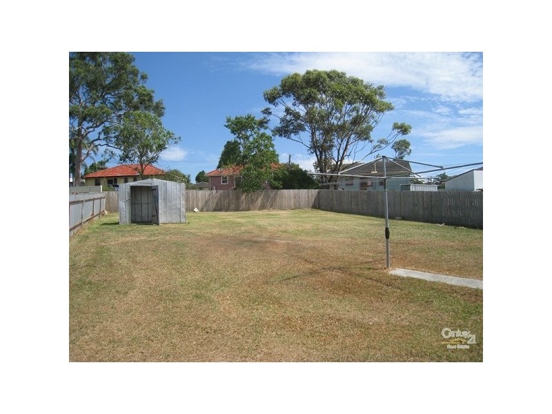 10 Teak Street, Gateshead NSW 2290