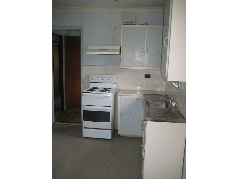 2 Mahogany Crescent, Gateshead NSW 2290