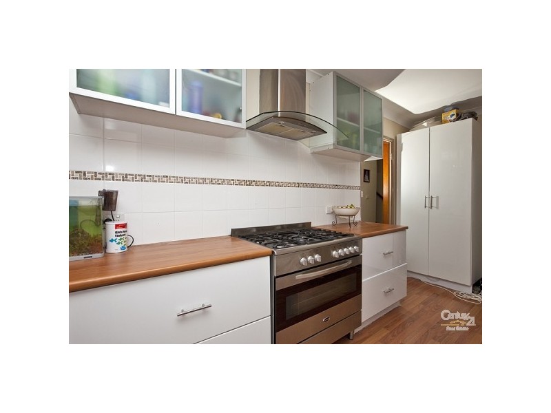 31 Alder Crescent, Gateshead NSW 2290