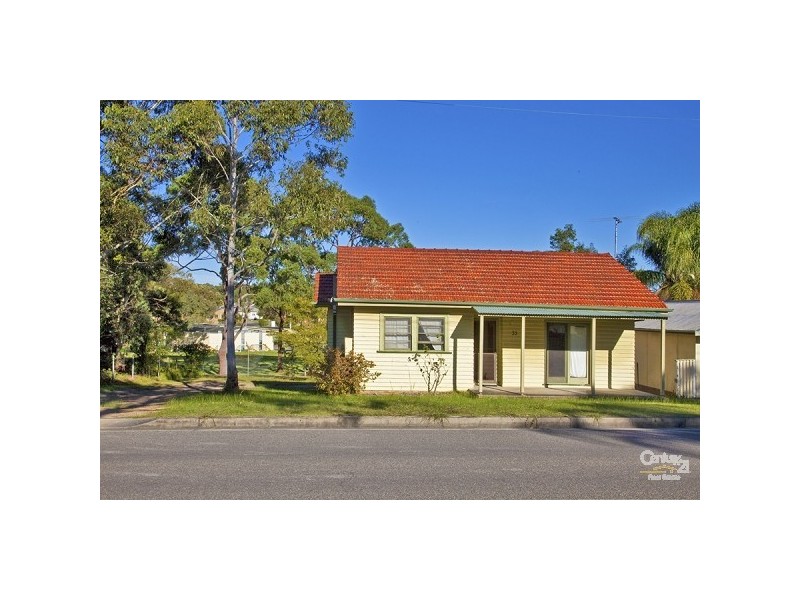 33 Milson Street, Charlestown NSW 2290