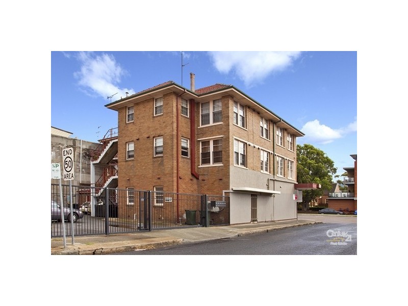 4/79-83 Tudor Street, Hamilton NSW 2303