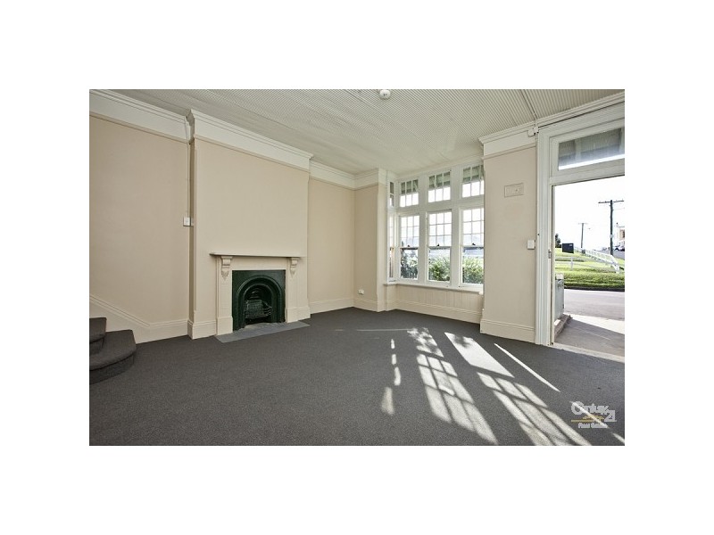 60 Nobbys Road, Newcastle East NSW 2300