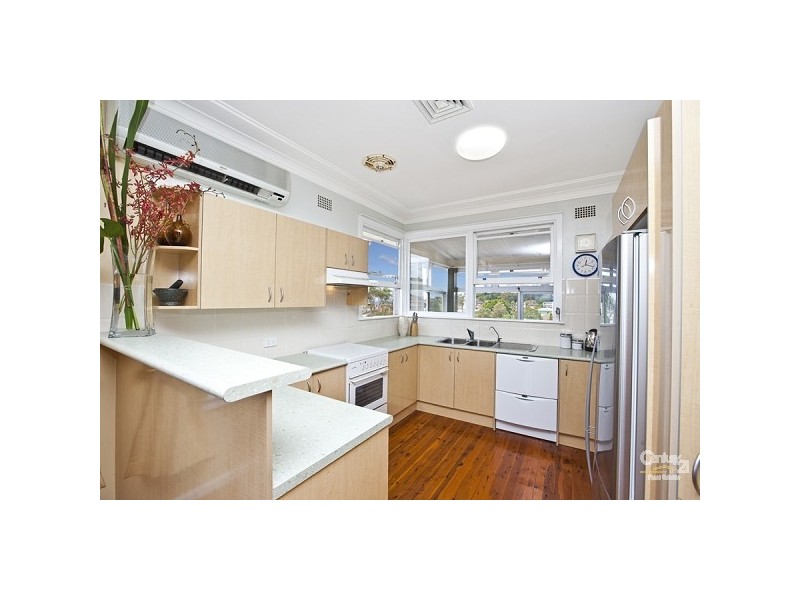 11 Woodward Street, Merewether NSW 2291