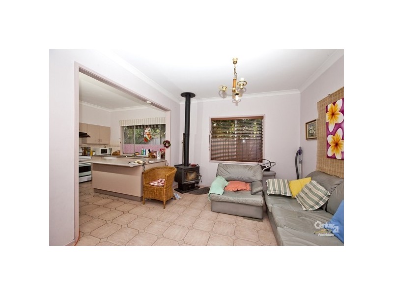 7 Woods Street, Redhead NSW 2290