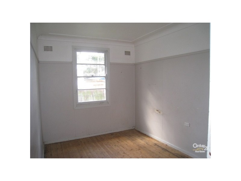 4 Martin Place, Edgeworth NSW 2285