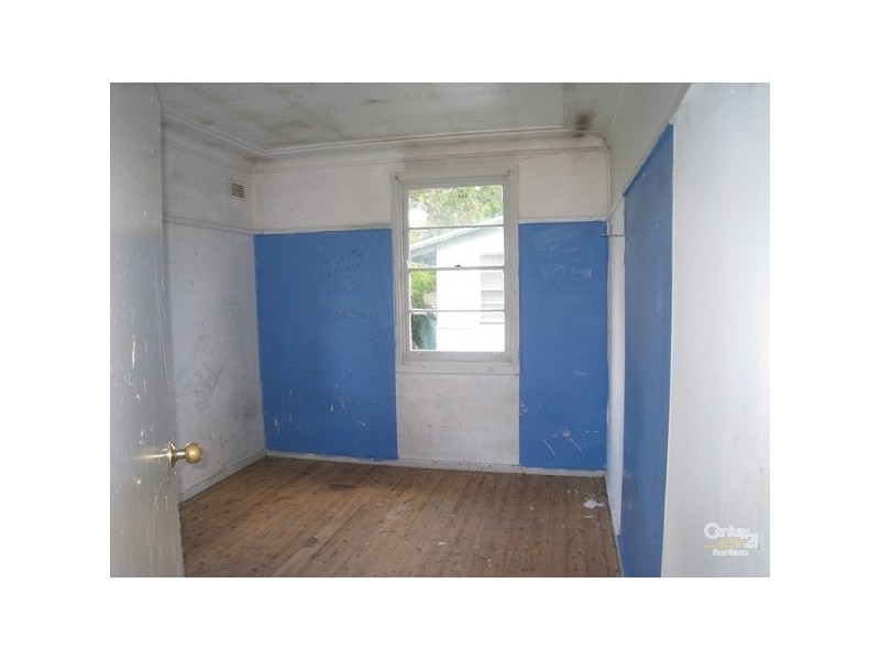 4 Martin Place, Edgeworth NSW 2285