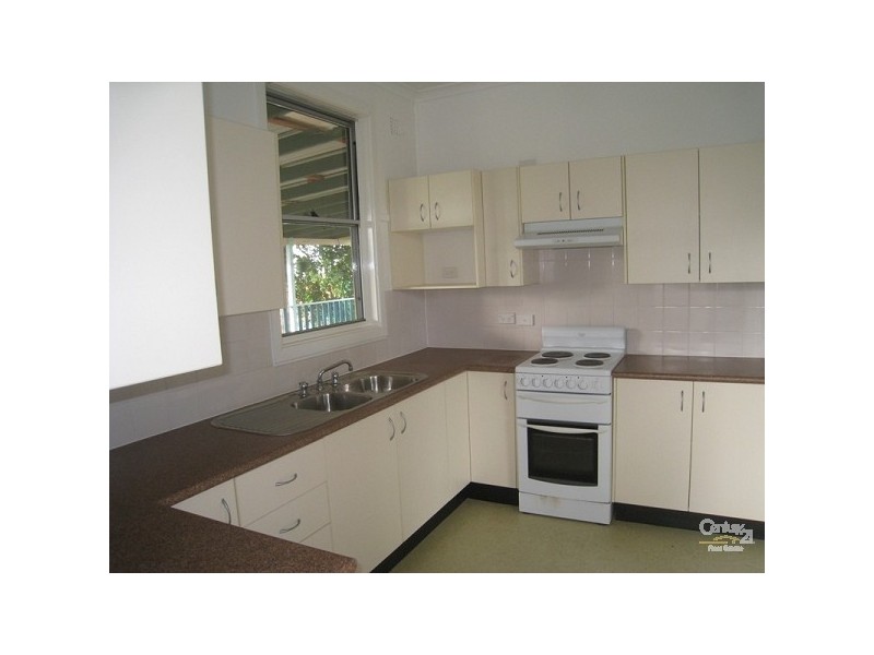 1 Blackbutt Parade, Kotara South NSW 2289