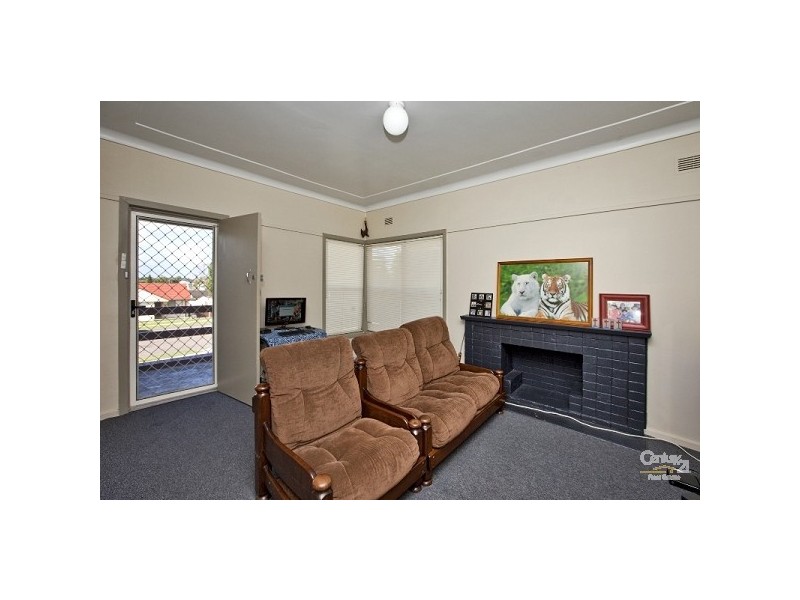 47 Lake Street, Windale NSW 2306