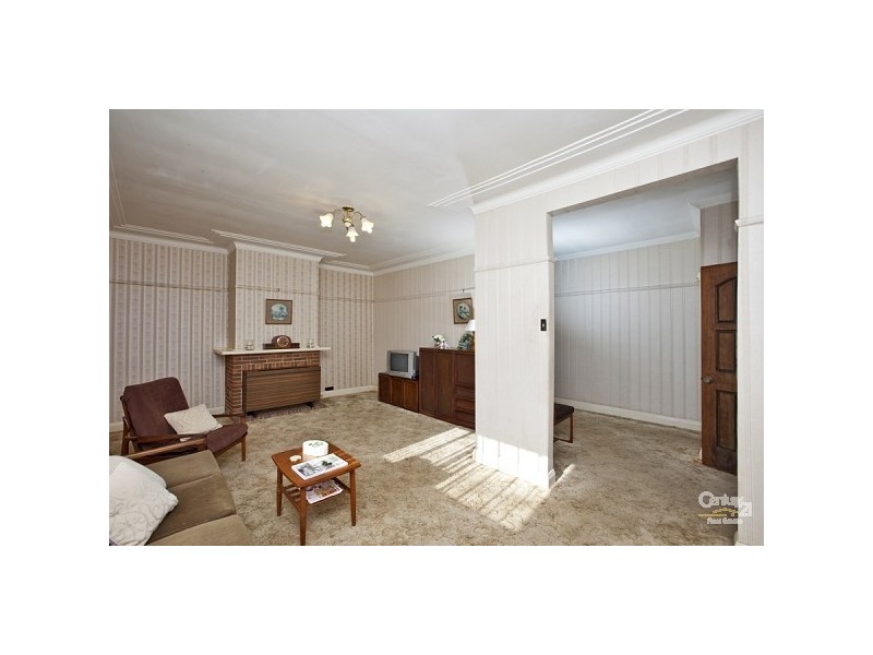 21 Irvine Street, Garden Suburb NSW 2289