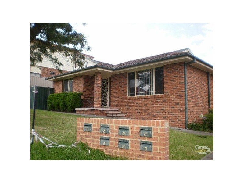 1/4 Chippendall Street, Speers Point NSW 2284