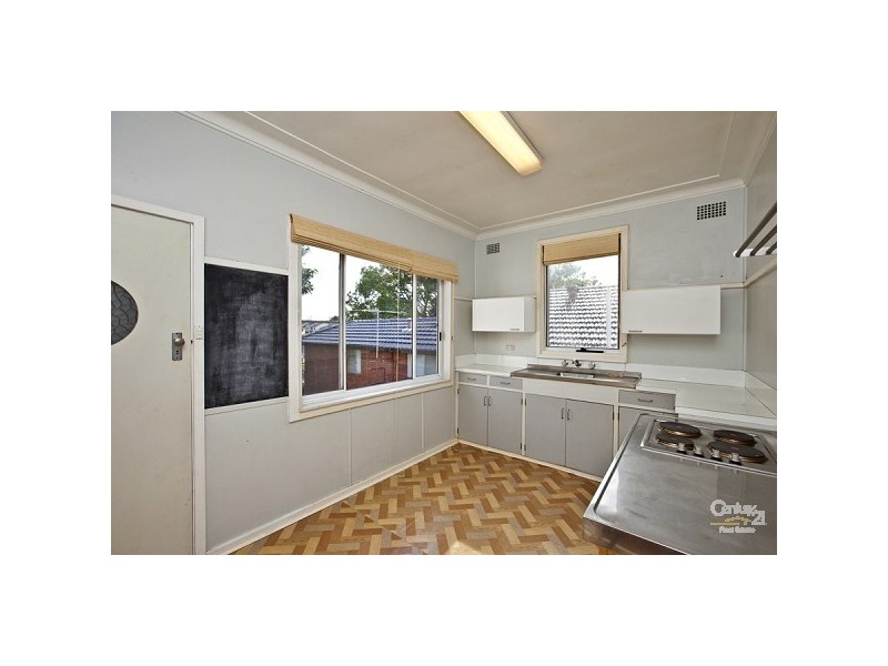 26 Arnold Street, Charlestown NSW 2290
