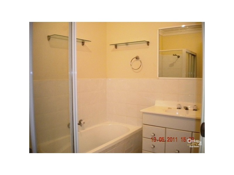 2/4 Veda Street, Hamilton NSW 2303