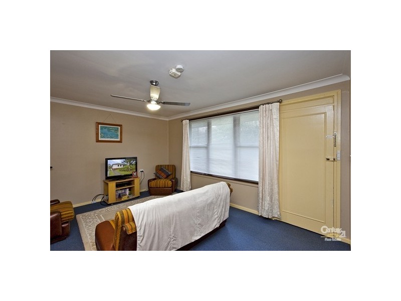 1 Plane Street, Gateshead NSW 2290