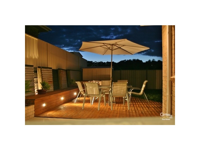 12 Nursery Grove, Mount Hutton NSW 2290