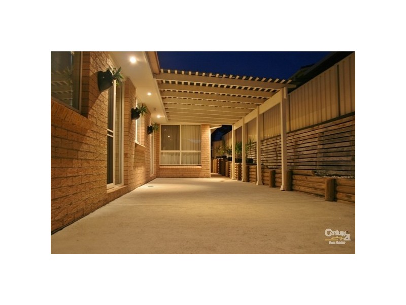 12 Nursery Grove, Mount Hutton NSW 2290