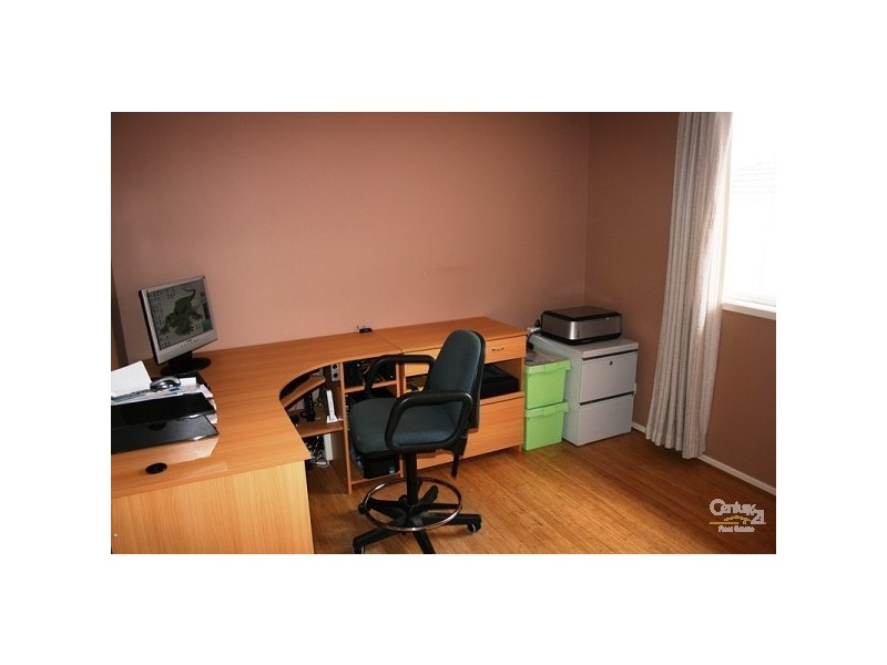 12 Nursery Grove, Mount Hutton NSW 2290